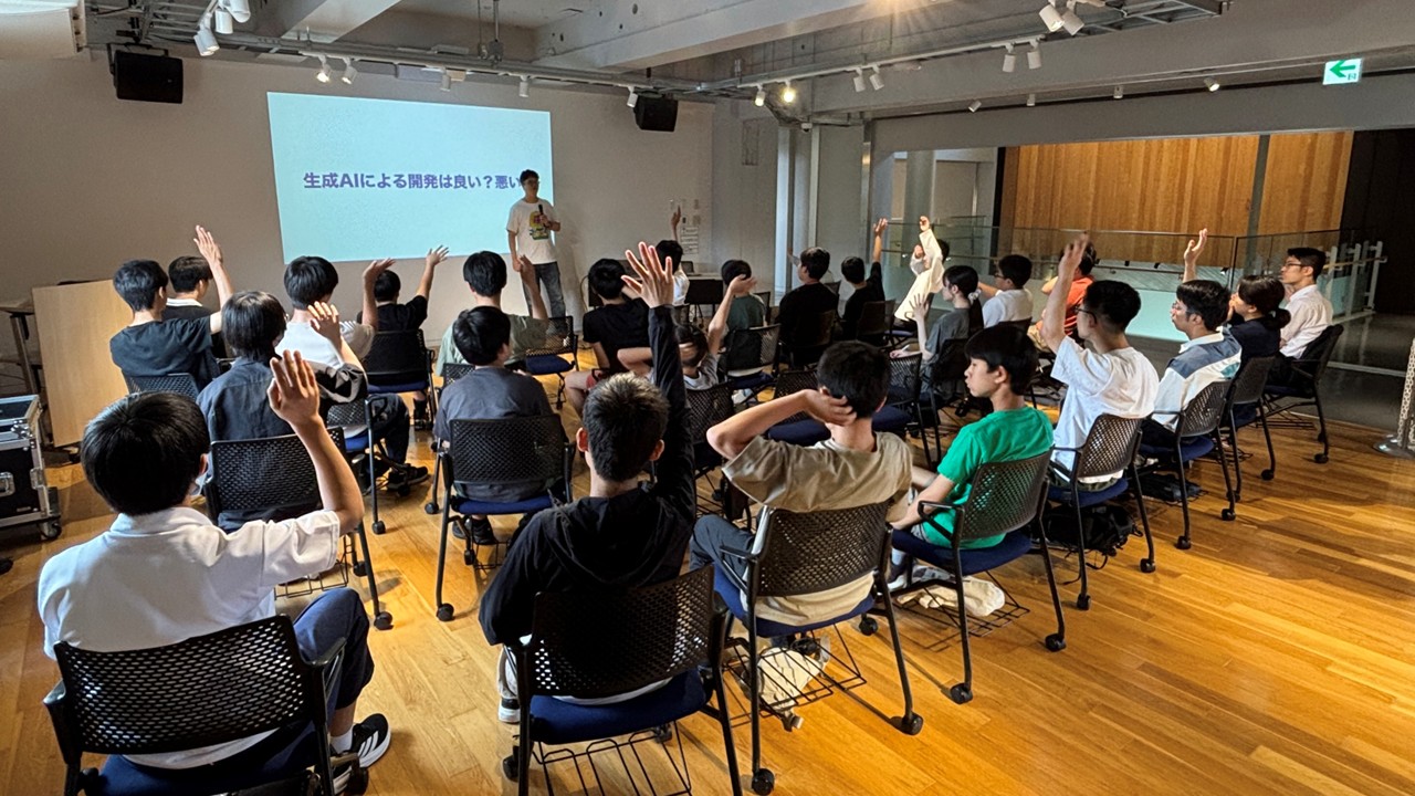 特別講演「人工知能でゲームをつくることはできるのか？」を開催しました！
